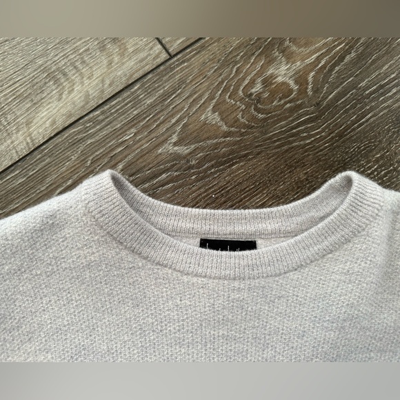 Nicole Miller Light Gray Merino Wool Sweater/ woman’s S - Picture 10 of 15